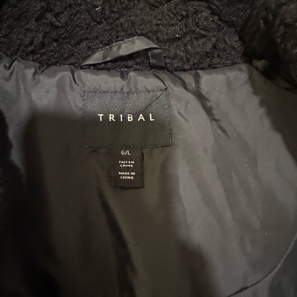 Tribal Vest - Picture 2 of 3